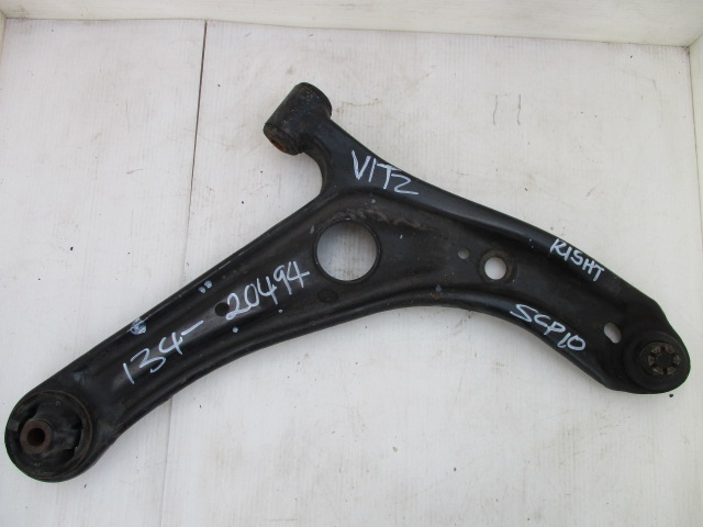 Used Toyota  LOWER CONTROL ARM RIGHT